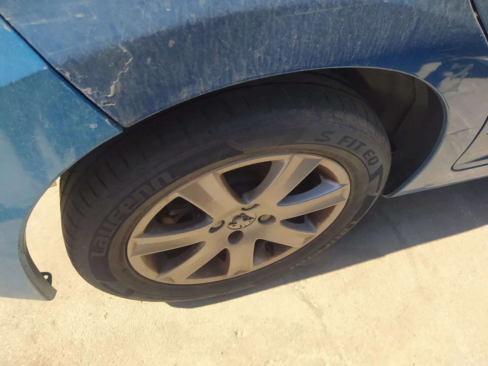 Foto de AMORTIGUADOR TRASERO DERECHO PEUGEOT 207 1.6 16V CAT (109 CV / 80 KW) referencia 5206QC