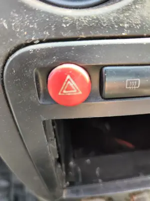 Foto de WARNING SEAT IBIZA (6L1) 1.9 TDI (101 CV / 74 KW)