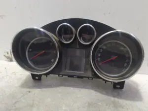 Foto de CUADRO INSTRUMENTOS OPEL ASTRA J BERLINA 5P 1.7 16V CDTI (110 CV / 81 KW) referencia 13328263