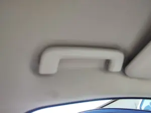 Foto de ASIDERO TECHO DELANTERO IZQUIERDO FORD C-MAX (CB7) 1.6 TDCi CAT (116 CV / 85 KW) referencia 1468781