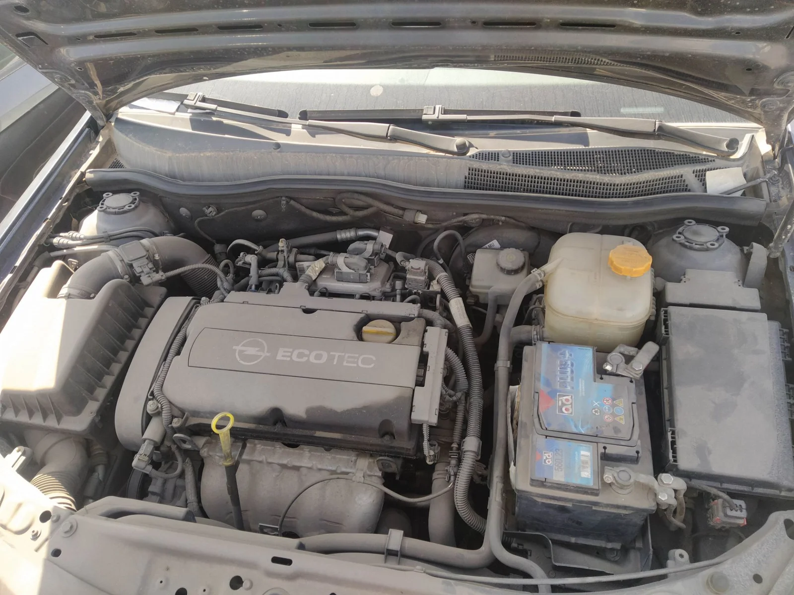 Foto de ELECTROVENTILADOR OPEL ASTRA H TWIN TOP 1.8 16V (140 CV / 103 KW) referencia 13205947