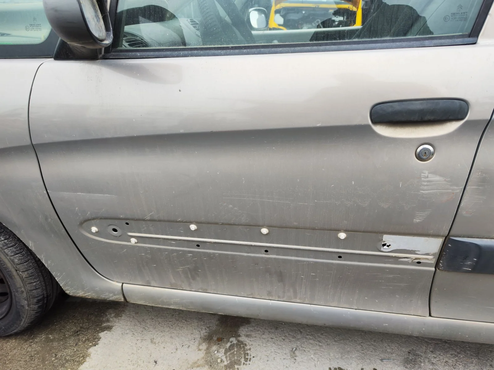 Foto de PUERTA DELANTERA IZQUIERDA CITROEN XSARA PICASSO 2.0 HDi CAT (RHY / DW10TD) (90 CV / 66 KW) referencia 9002L6