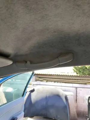 Foto de ASIDERO TECHO DELANTERO DERECHO CITROEN C3 1.4 HDi (68 CV / 50 KW)