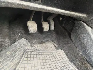 Foto de PEDAL FRENO FORD FOCUS BERLINA (CAK) 1.8 TDDI Turbodiesel CAT (90 CV / 66 KW)