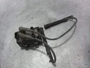 Foto de BOBINA ENCENDIDO RENAULT CLIO II FASE II (B/CB0) 1.2  (58 CV / 43 KW) referencia 7700274008
