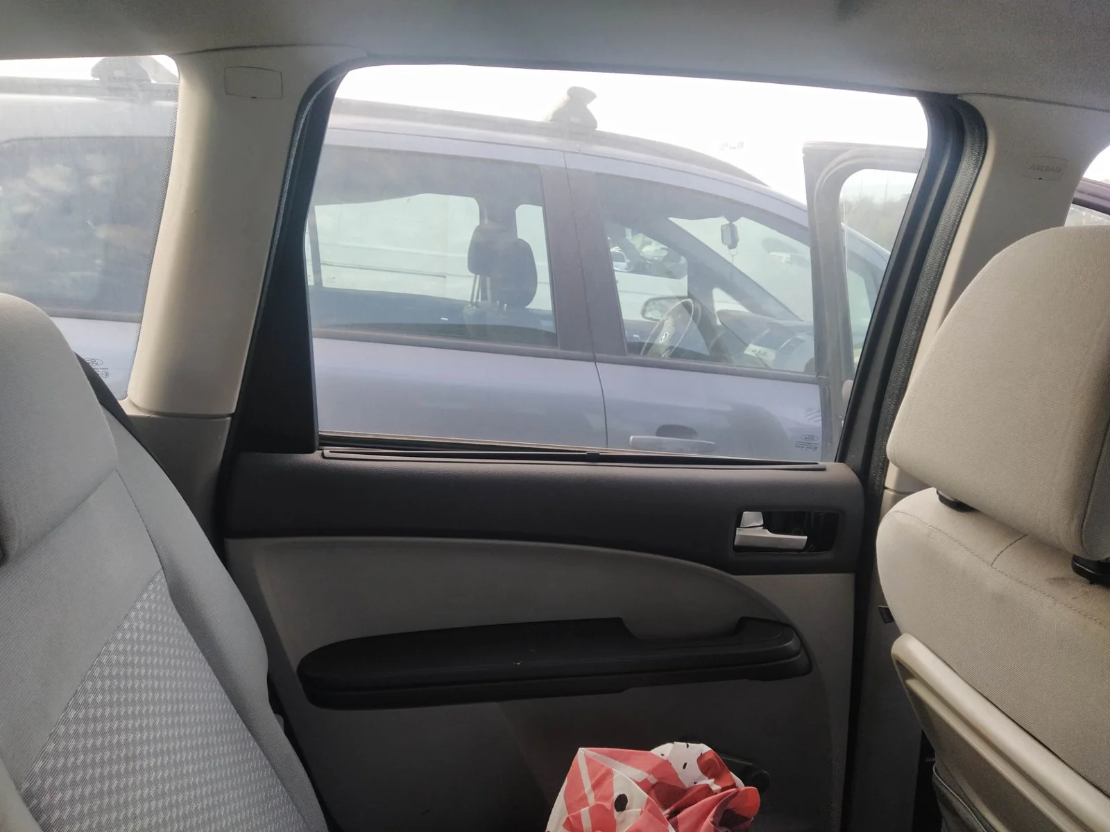 Foto de CERRADURA PUERTA TRASERA IZQUIERDA FORD FOCUS C-MAX (CAP)(2003) 1.6 TDCi CAT (109 CV / 80 KW) referencia 1633148