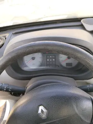 Foto de VOLANTE RENAULT KANGOO I (F/KC0) 1.9 dCi Diesel CAT (84 CV / 62 KW) referencia 7700432843 foto 3