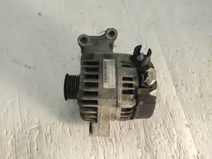 Foto de ALTERNADOR FORD FOCUS II (1.6 (90 CV / 66 KW) diesel) referencia MS1022118355 foto 6