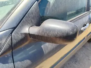 Foto de RETROVISOR IZQUIERDO RENAULT MEGANE II BERLINA 5P 1.5 dCi Diesel (106 CV / 78 KW)