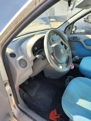Foto de SALPICADERO FIAT II PANDA (169) 1.2 CAT (60 CV / 44 KW) referencia 0735419103