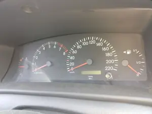 Foto de CUADRO INSTRUMENTOS TOYOTA COROLLA (E12) 1.4 16V CAT (97 CV / 71 KW) foto 2