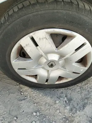 Foto de LLANTA RENAULT SCENIC I (JA...) 1.9 dCi Diesel CAT (102 CV / 75 KW) referencia 8200028488