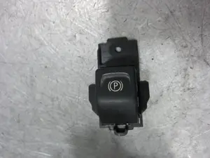 Foto de INTERRUPTOR OPEL INSIGNIA BERLINA 2.0 CDTI CAT (131 CV / 96 KW) referencia 13271123