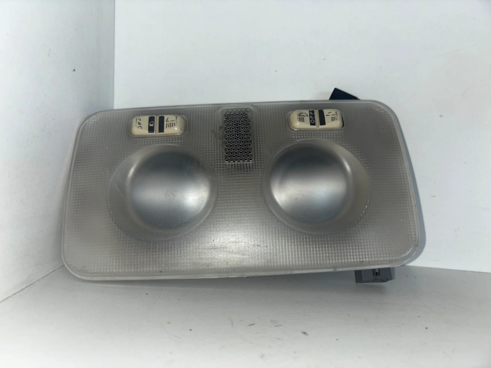 Foto de LUZ INTERIOR ALFA ROMEO 156 referencia 1520400000