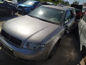 Foto de MANETA EXTERIOR DELANTERA IZQUIERDA AUDI A4 AVANT (8E) 1.9 TDI (131 CV / 96 KW) referencia 8E1837207