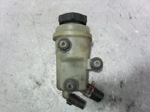 Foto de DEPOSITO ACEITE FORD FOCUS BERLINA (CAK) 2.0 16V CAT (131 CV / 96 KW) referencia 98AG3R700