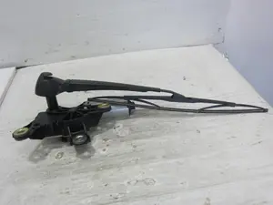 Foto de MOTOR LIMPIA TRASERO AUDI ALLROAD QUATTRO QUATTRO (4B5) 2.5 V6 24V TDI (180 CV / 132 KW) referencia 473700 foto 3