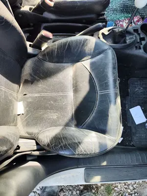 Foto de ASIENTO DELANTERO DERECHO CHRYSLER PT CRUISER 2.2 CRD CAT (121 CV / 89 KW)