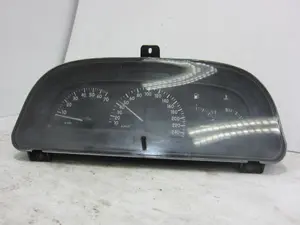 Foto de CUADRO INSTRUMENTOS RENAULT LAGUNA (B56) 1.9 dCi Diesel CAT (107 CV / 79 KW) referencia 216495822