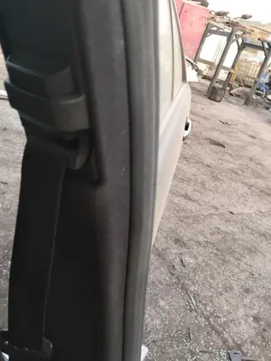 Foto de CINTURON SEGURIDAD DELANTERO IZQUIERDO MERCEDES-BENZ CLASE E (BM 210) BERLINA referencia A2108601985 FKZ