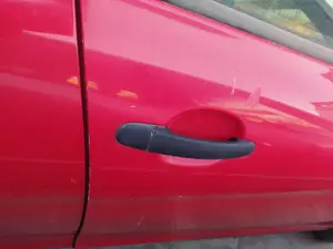 Foto de MANETA EXTERIOR DELANTERA DERECHA SEAT ALTEA (5P1) 1.6  (102 CV / 75 KW) referencia 3B0837207F 3FZ