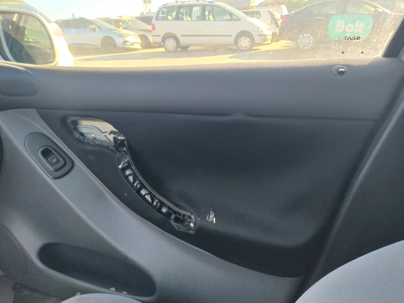 Foto de ELEVALUNAS DELANTERO DERECHO SEAT TOLEDO (1M2) 1.9 TDI (110 CV / 81 KW) referencia 1M0837462A