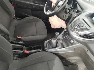 Foto de CONSOLA CENTRAL FORD B-MAX (CB2) 1.5 TDCi CAT (95 CV / 70 KW)
