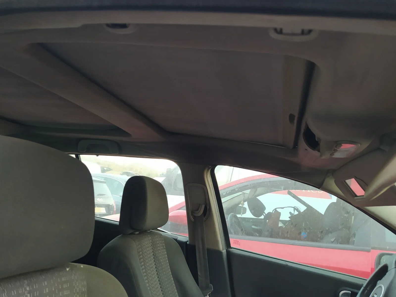 Foto de ASIDERO TECHO TRASERO DERECHO RENAULT MEGANE II GRANDTOUR 1.9 dCi Diesel FAP (131 CV / 96 KW) referencia 8200384109