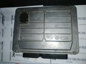 Foto de CENTRALITA MOTOR UCE SKODA FABIA (6Y2/6Y3) referencia 047906033C foto 3