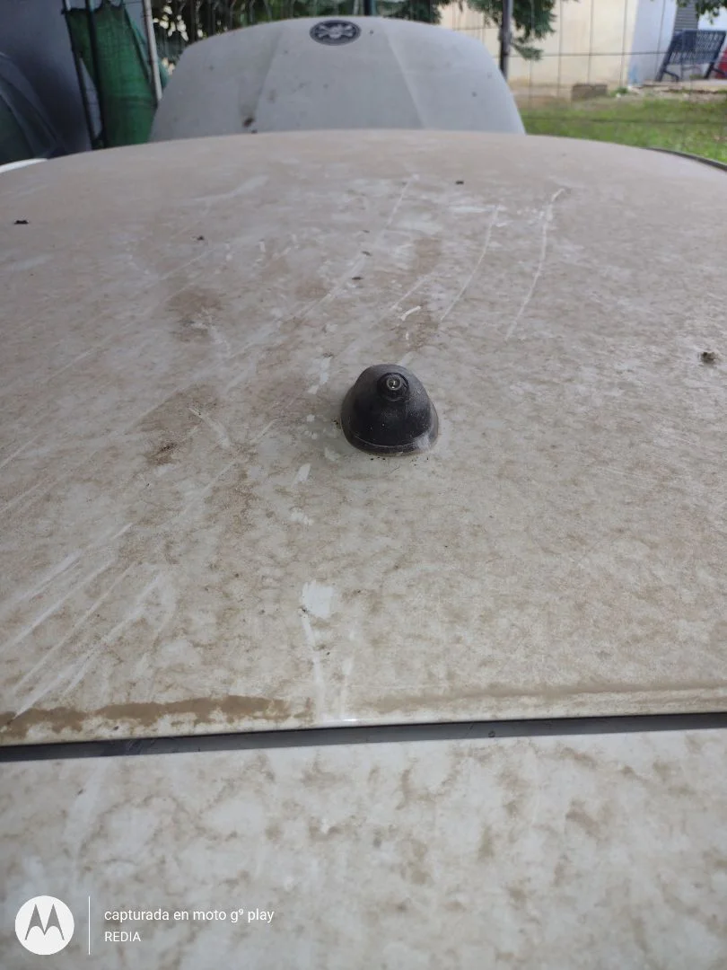 Foto de BASE DE ANTENA KIA RIO (UB) 1.2 CAT (86 CV / 63 KW) referencia 962051W000