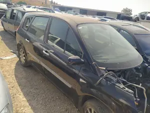 Foto de BARRA ESTABILIZADORA DELANTERA RENAULT SCENIC II (JM) 1.5 dCi Diesel (106 CV / 78 KW) referencia 8200646060