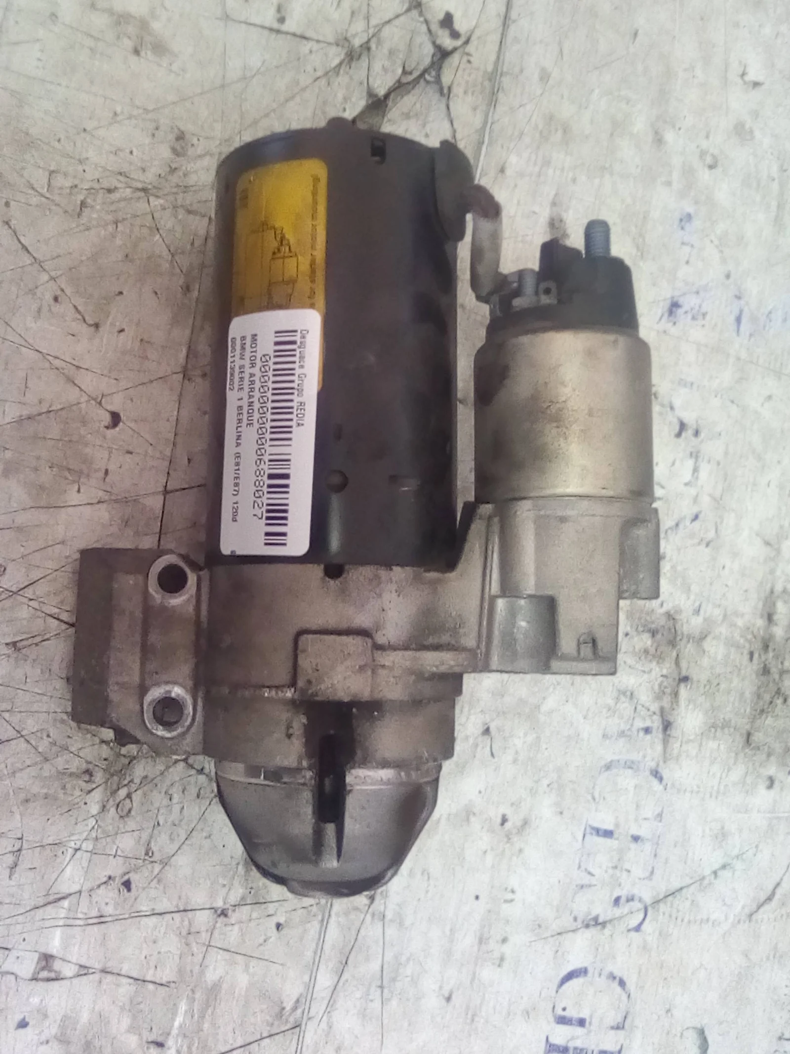 Foto de MOTOR ARRANQUE BMW SERIE 1 BERLINA (E81/E87) 2.0 Turbodiesel CAT (177 CV / 130 KW) referencia 0001139002