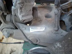 Foto de BRAZO SUSPENSION SUPERIOR TRASERO DERECHO BMW SERIE 5 GRAN TURISMO (F07) 3.0 24V Turbo (306 CV / 225 KW)