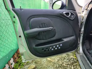 Foto de GUARNECIDO PUERTA DELANTERA IZQUIERDA CHRYSLER PT CRUISER 2.2 CRD CAT (121 CV / 89 KW) referencia 1GB63XDVAA