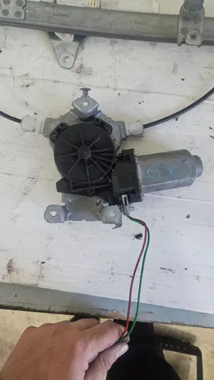 Foto de ELEVALUNAS TRASERO DERECHO NISSAN QASHQAI (J10) 2.0 16V CAT (141 CV / 104 KW) referencia 1197660 foto 5