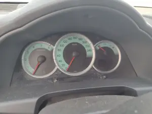 Foto de CUADRO INSTRUMENTOS TOYOTA COROLLA VERSO (R1) 2.2 Turbodiesel CAT (136 CV / 100 KW)