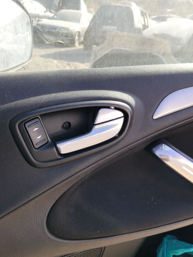 Foto de MANETA INTERIOR DELANTERA DERECHA FORD S-MAX (CA1) 2.0 TDCi CAT (131 CV / 96 KW) referencia 1703644