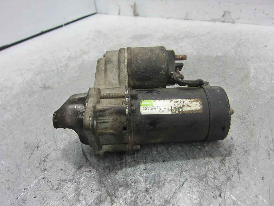 Foto de MOTOR ARRANQUE OPEL CORSA C 1.2 16V CAT (Z 12 XE / LW4) (75 CV / 55 KW) referencia 09115191