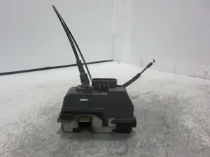 Foto de CERRADURA PUERTA TRASERA DERECHA RENAULT SCENIC III (JZ) referencia 119332 foto 4