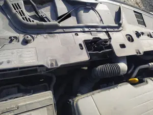 Foto de CONDENSADOR / RADIADOR  AIRE ACONDICIONADO RENAULT CLIO IV 1.2 16V (73 CV / 54 KW)
