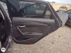 Foto de GUARNECIDO PUERTA TRASERA DERECHA HYUNDAI I40 (VF) 1.7 CRDi CAT (136 CV / 100 KW) referencia 83308-3Z060UNN