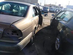 Foto de EJE TRASERO BMW SERIE 5 BERLINA (E39) 2.0 16V Diesel CAT (136 CV / 100 KW)