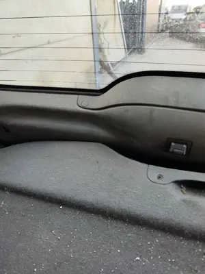 Foto de GUARNECIDO PORTON TRASERO RENAULT SCENIC I (JA...) 1.9 dCi Diesel CAT (102 CV / 75 KW)