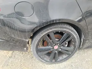 Foto de PINZA DE FRENO TRASERA DERECHA JAGUAR XF 3.0 V6 Diesel CAT (241 CV / 177 KW) referencia C2D 35333