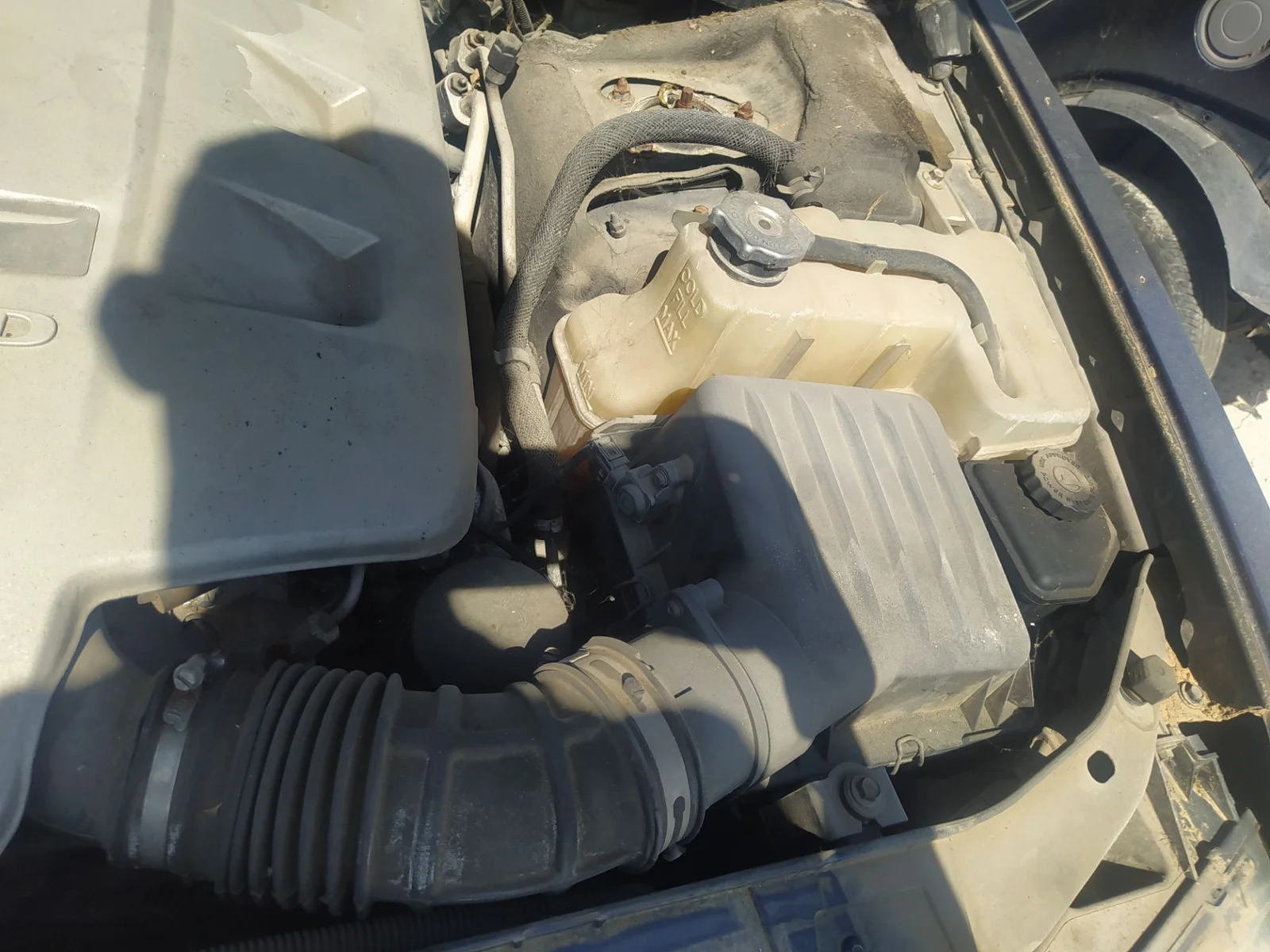 Foto de CAJA FILTRO AIRE CHRYSLER 300C (LE/LX) 3.0 CRD CAT (218 CV / 160 KW)