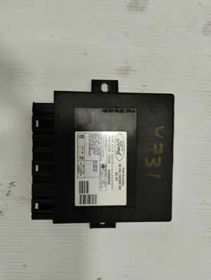 Foto de MODULO ELECTRONICO FORD FOCUS FAMILIAR (CAK) 1.6 16V CAT (101 CV / 74 KW) referencia 98AG15K600DB