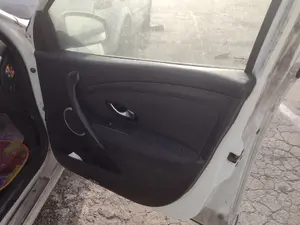 Foto de RETENEDOR PUERTA RENAULT MEGANE III BERLINA 5P 2.0 16V (140 CV / 103 KW) referencia 804303543R