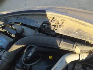 Foto de CONDENSADOR / RADIADOR  AIRE ACONDICIONADO RENAULT CLIO III 1.5 dCi Diesel CAT (86 CV / 63 KW)