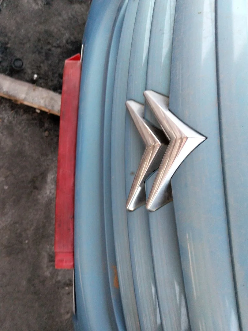 Foto de REFUERZO PARAGOLPES DELANTERO CITROEN C3 referencia 7414QH