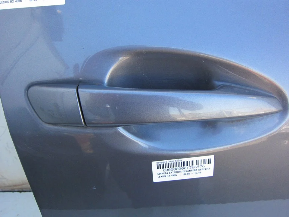 Foto de MANETA EXTERIOR DELANTERA DERECHA LEXUS RX (GGL1/GYL1) 3.5 V6 24V CAT (249 CV / 183 KW)